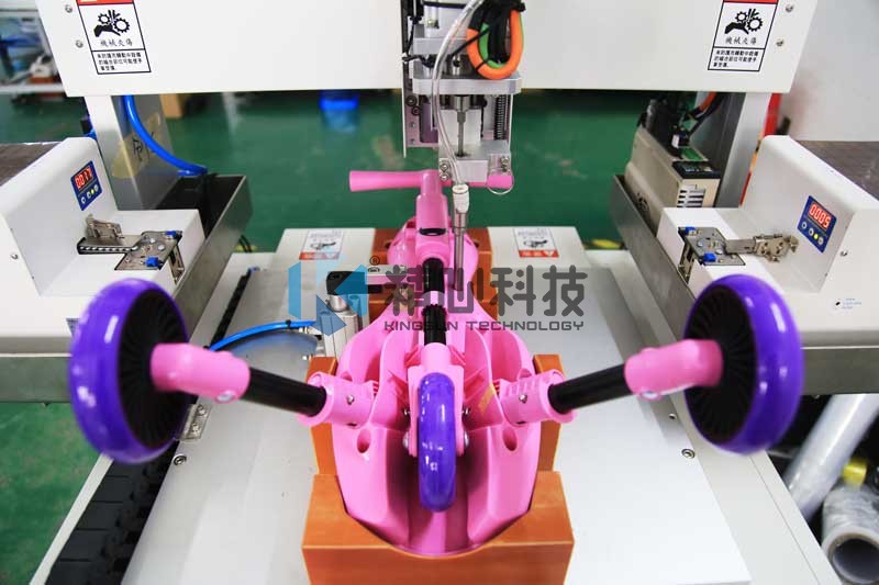 自動鎖螺絲機案例 自動鎖螺絲機