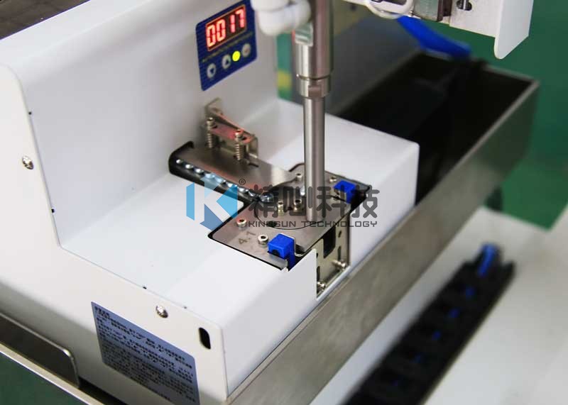 吸附式自動鎖螺絲機 自動鎖螺絲機