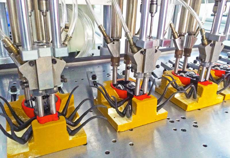 自動鎖螺絲機 自動鎖螺絲機